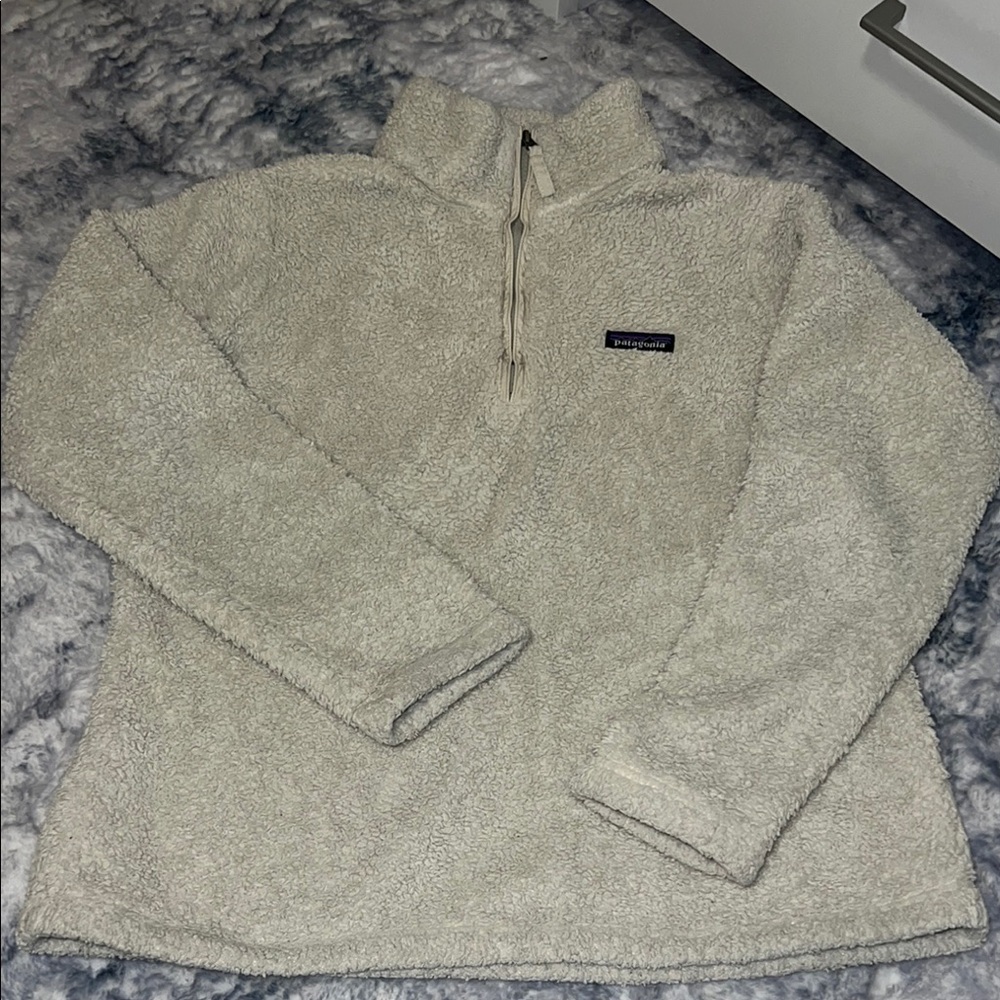 Patagonia Cream Fleece Sweater
